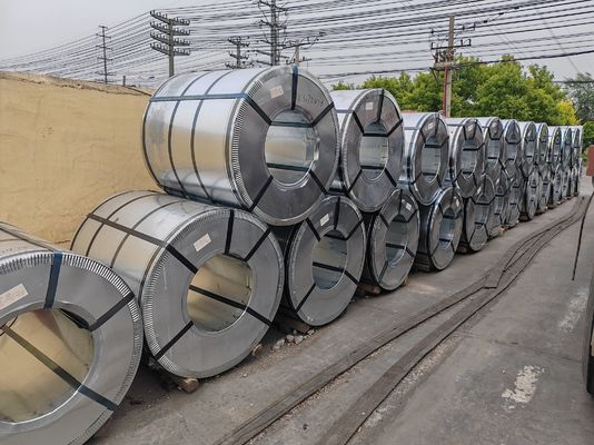 خرید سیم پیچ فولادی رنگی رنگی 700 ¥ 1250 میلی متر با پوشش روی 30 ¥ 275g / m2 و وزن 3 ¥ 8MT برای استفاده صنعتی و معماری online manufacture