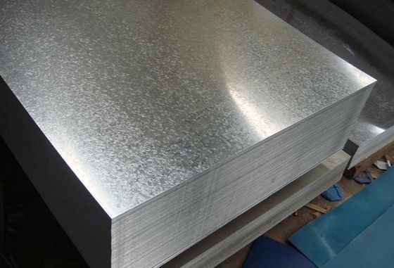 خرید ASTM A653 DX51D ورق فولادی گالوانیزه گرم 0.15 ¥ 3.8mm کرومت Z60 ¥ Z275 برای لوازم خانگی و اجزای روشنایی online manufacture